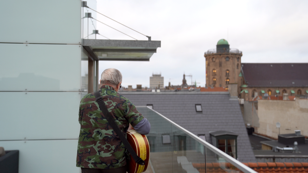 H.U.G. - Julekalender 2021 - Afsnit 19 Part 2 - Okay Okay Boys